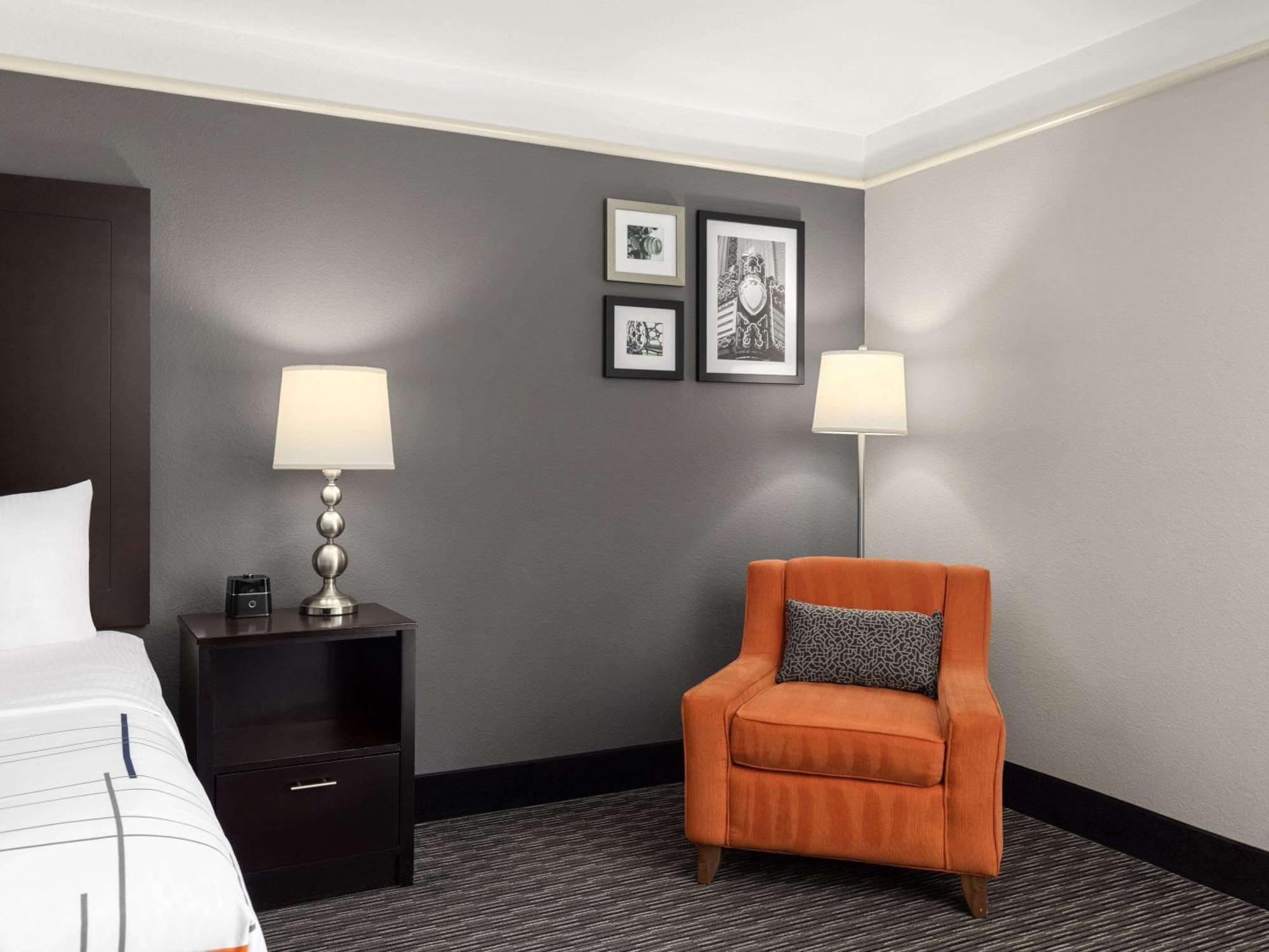 La Quinta By Wyndham Santa Clarita - Valencia Stevenson Ranch