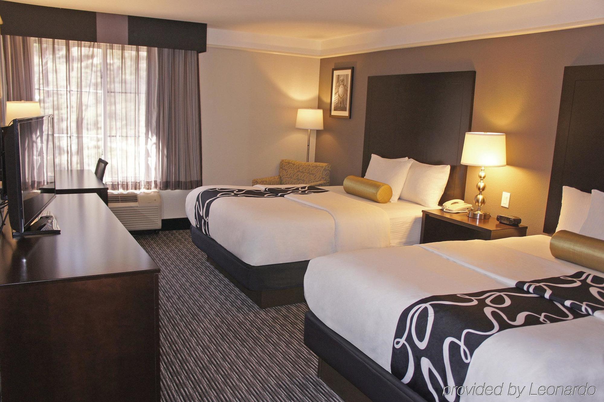 La Quinta By Wyndham Santa Clarita - Valencia