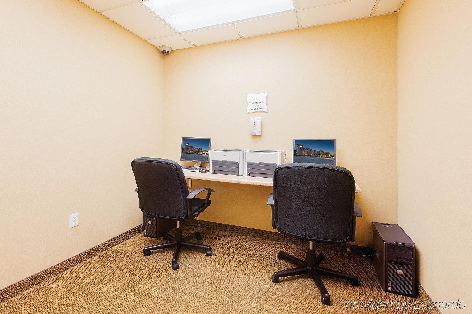 Hotel La Quinta By Wyndham Santa Clarita - Valencia Stevenson Ranch