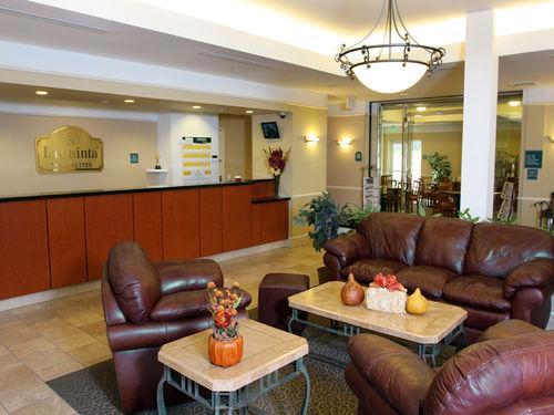 Hotel La Quinta By Wyndham Santa Clarita - Valencia